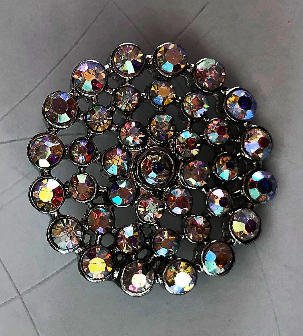 B9830 Iridescent Round Crystal Button