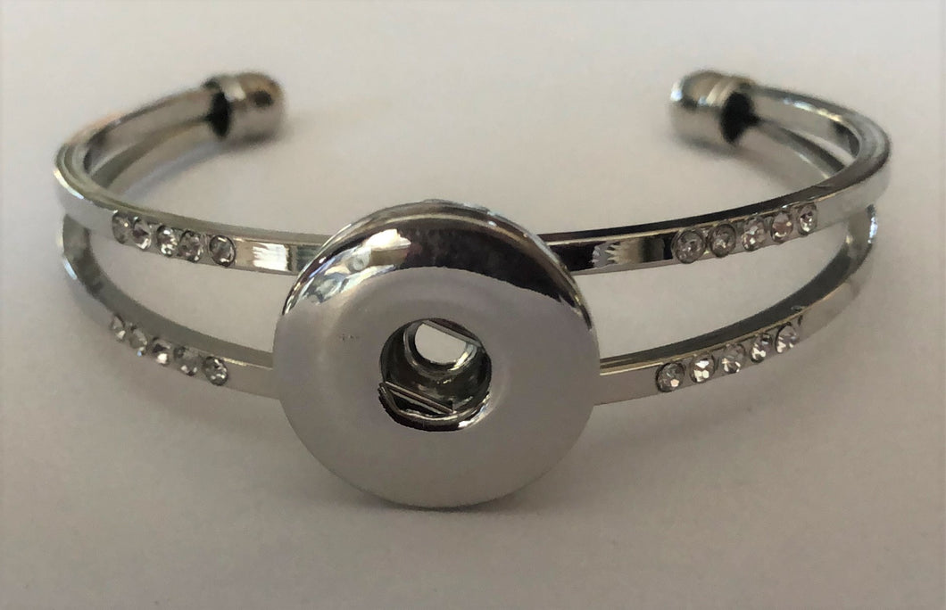 BR0120 Crystal Trim Cuff Bracelet