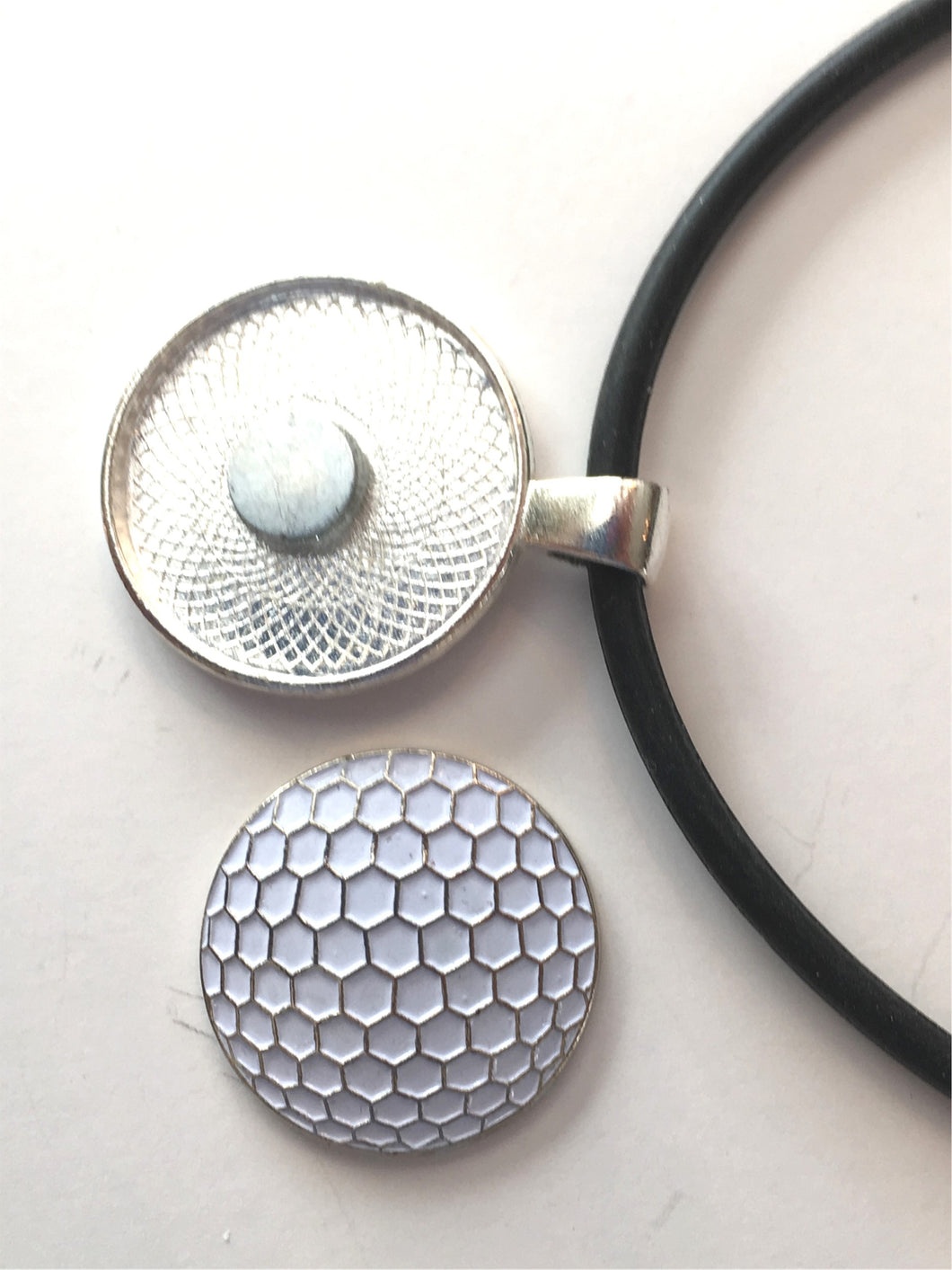 GM2500 White Ball Golf Ball Marker