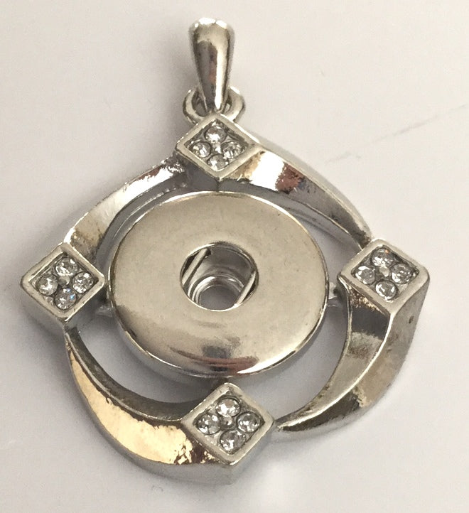 P300 Four Corner Crystal Pendant Pendant