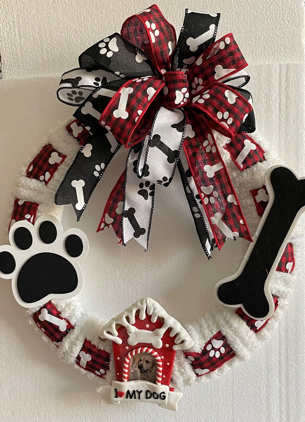 wreath dog lovers Christmas with picture slot